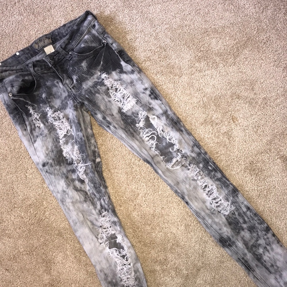 Great and White Washed Ripped Jeans Skinny